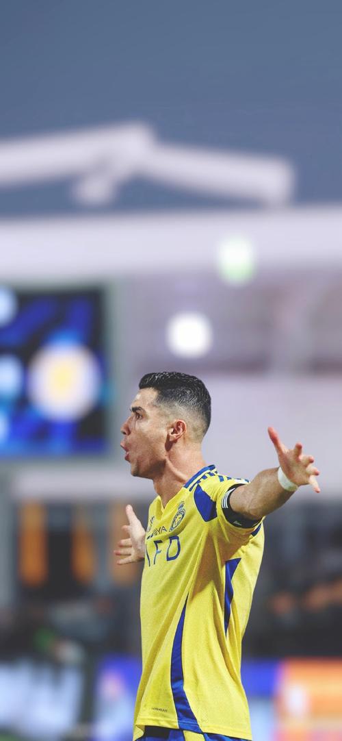 美记：步行者对独行侠中锋加福德很感兴趣（美媒称步行者青睐独行侠中锋加福德）