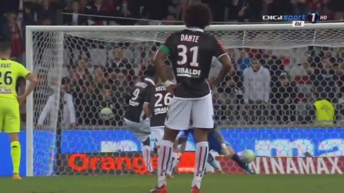 法尔克：拜仁对于帕续约越来越有信心，金钱并非关键因素（法尔克：拜仁对帕续约愈发乐观，金钱不是决定因素）