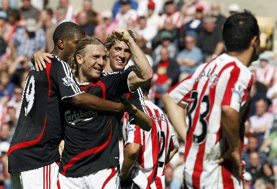 尤文图斯与利物浦有意邀请格纳布里明年夏天加盟（利物浦与尤文图斯有意在明夏签下格纳布里）