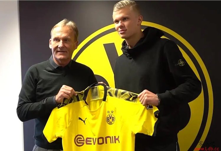 迈阿密vs纽约城：梅西领衔，布斯克茨、德保罗、阿尔巴出战