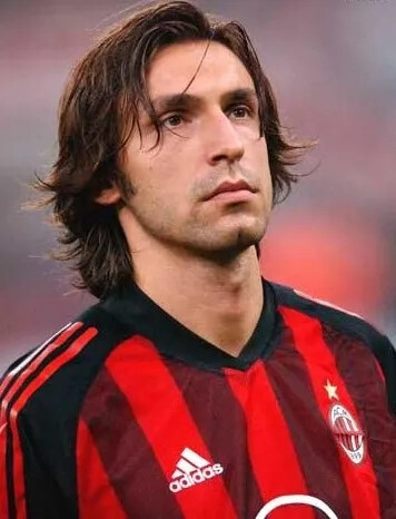 罗克回应转会传闻：我在帕尔梅拉斯很开心，只想留在这里