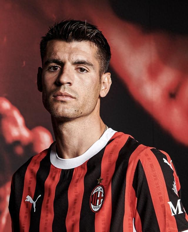 天空：狼堡计划冬窗签下菲尔克鲁格以及小蜜蜂中卫阿耶（天空体育：沃尔夫斯堡计划冬窗引进菲尔克鲁格与布伦特福德中卫阿耶）