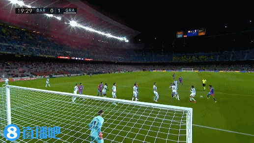 杜兰特篮下强打稳定胜局（杜兰特篮下强攻锁定胜局）