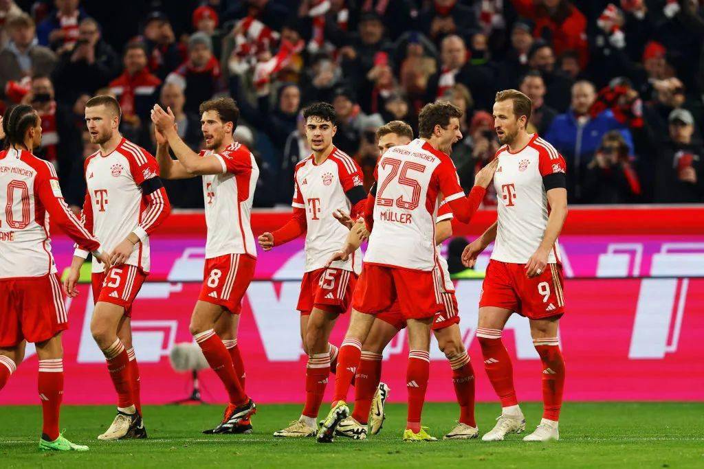 中超末轮前瞻：上海双雄冲击冠军，海牛、梅州争保级最后席位