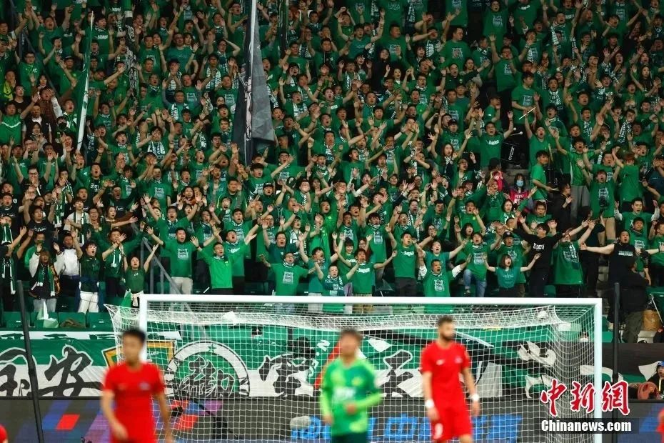 本赛季云南玉昆主场场均观众超2.2万人，带动直接消费2.3亿元